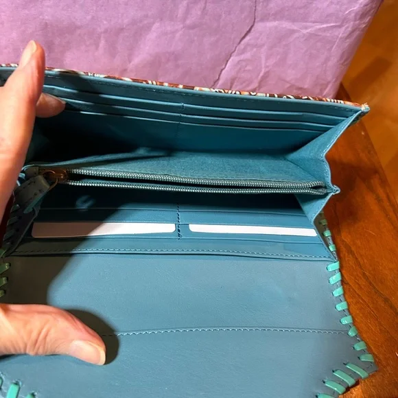 MYRA BAG Brown & Turquoise Floral Embossed Leather Wallet w/Turquoise Snap. NEW! - Picture 3 of 10